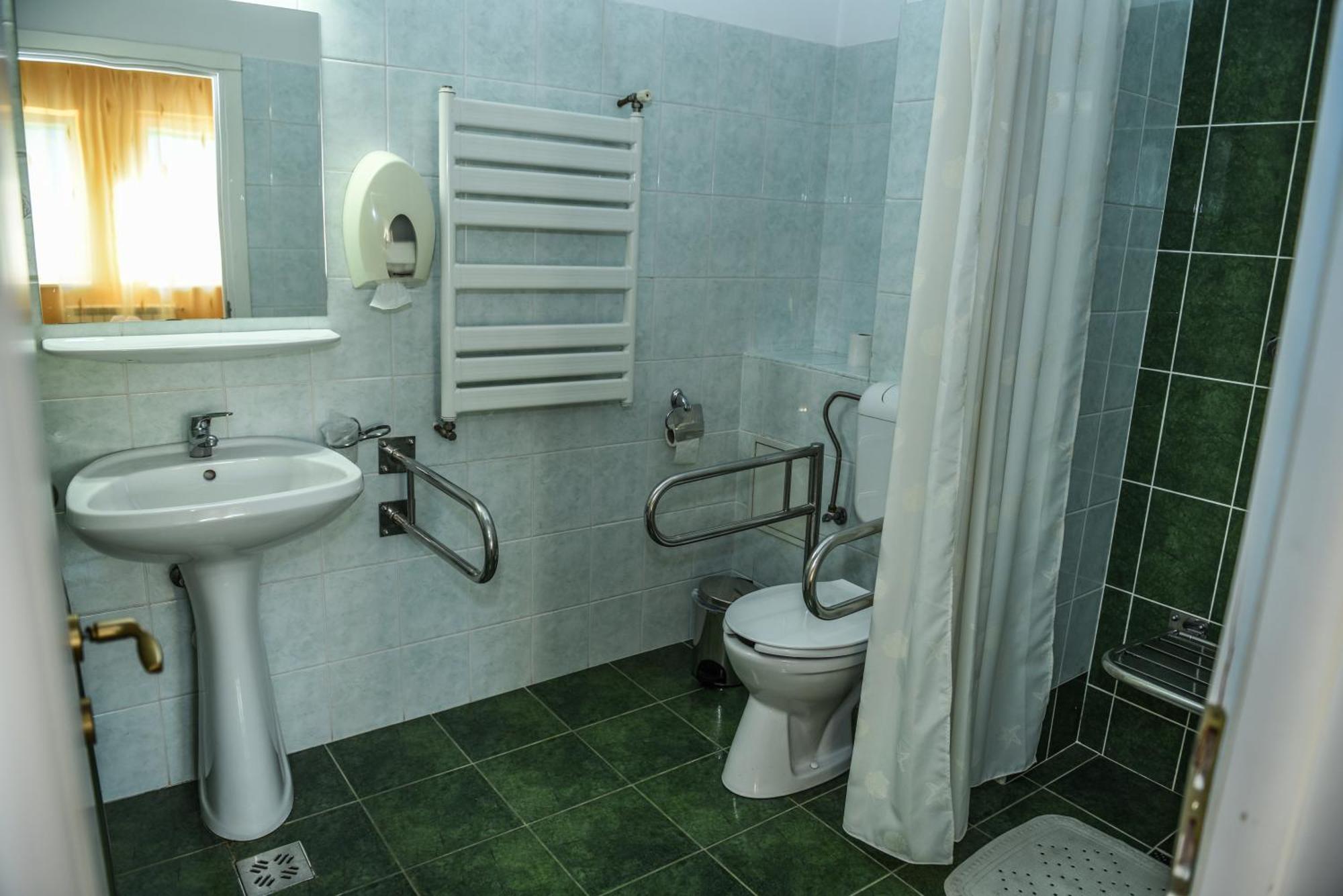 Eurohotel Nagybánya Kültér fotó