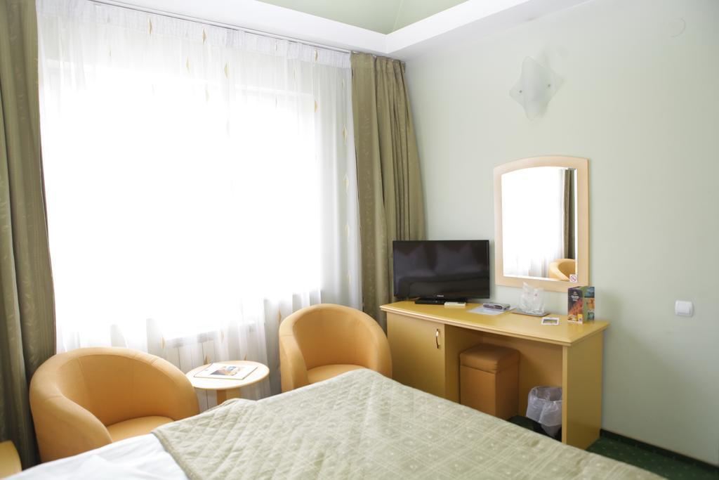Eurohotel Nagybánya Kültér fotó
